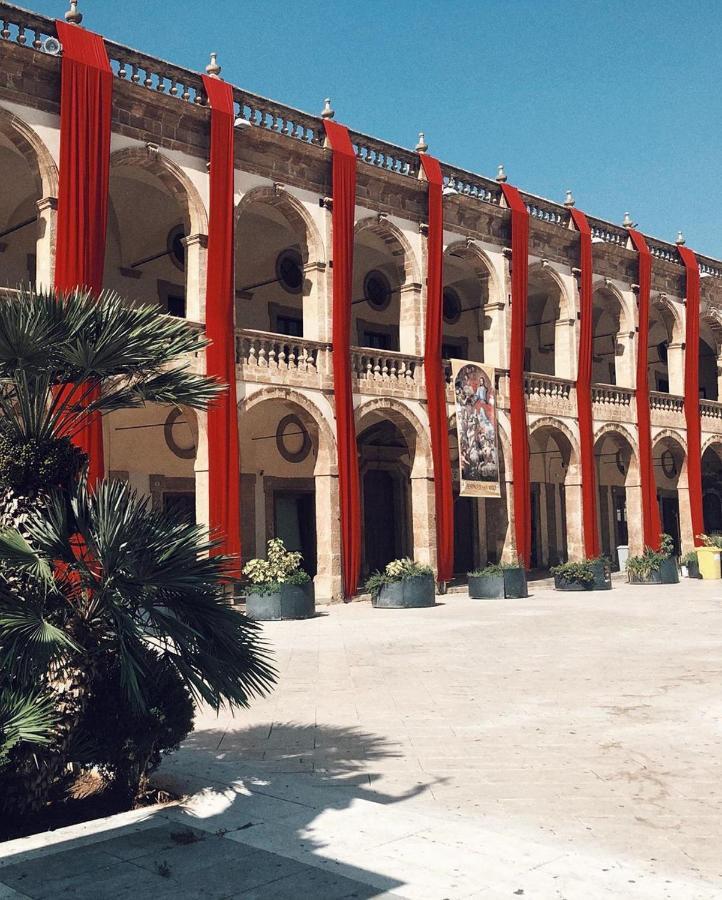 Sud 12 - Ville Sul Mediterraneo Apart Hotel マツァーラ・デル・ヴァッロ エクステリア 写真