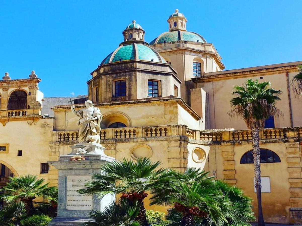 Sud 12 - Ville Sul Mediterraneo Apart Hotel マツァーラ・デル・ヴァッロ エクステリア 写真